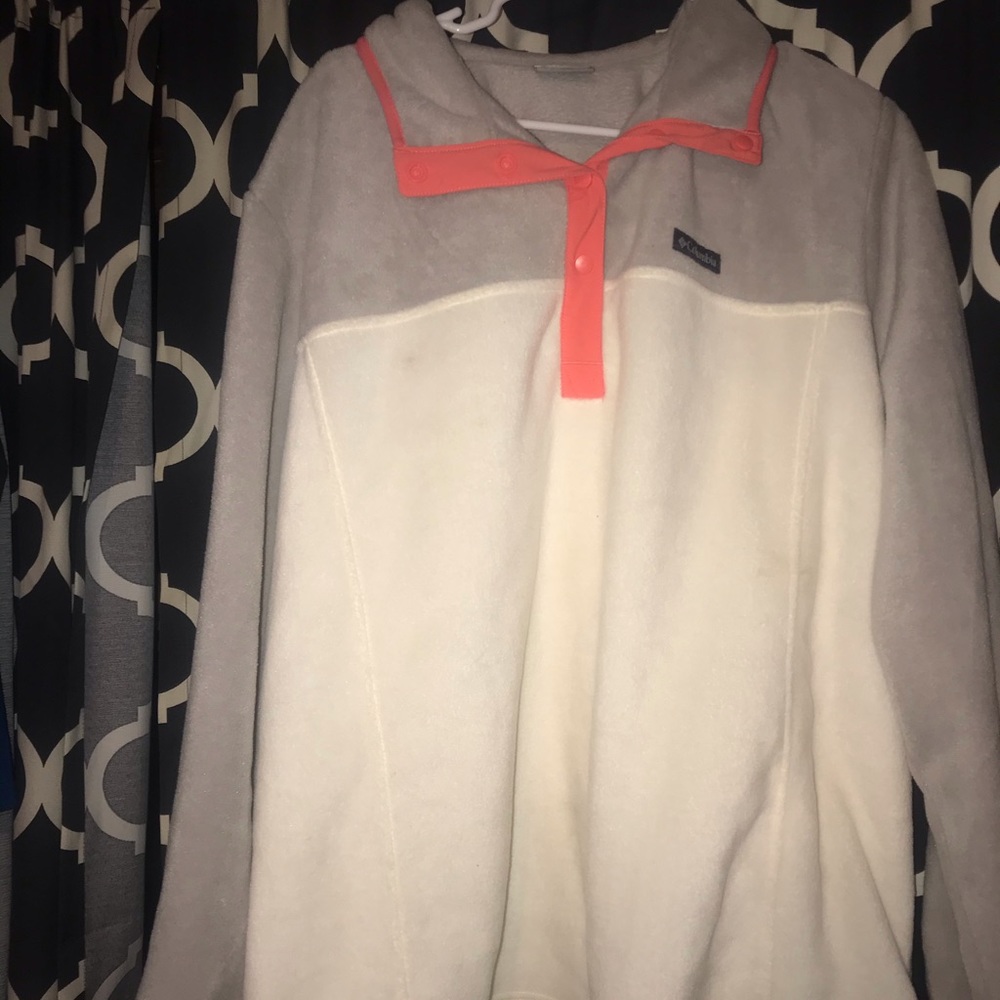 Columbia pull over